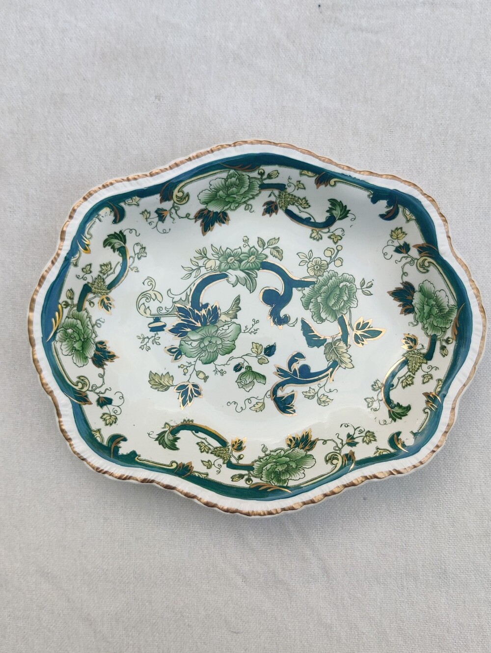 Mason's Patent Ironstone Chartreuse Scalloped Octagon Oval Serving Bowl 11 3/8"